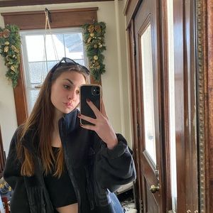 Meet your Posher, Marta